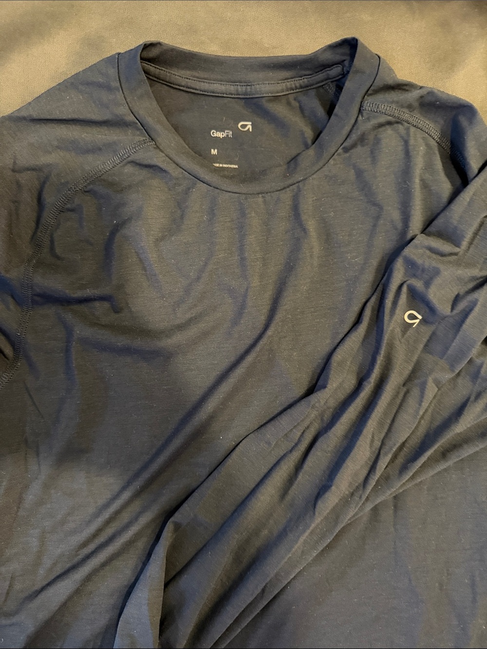 Gapfit Men’s Long-Sleeve Shirt - Navy Size M